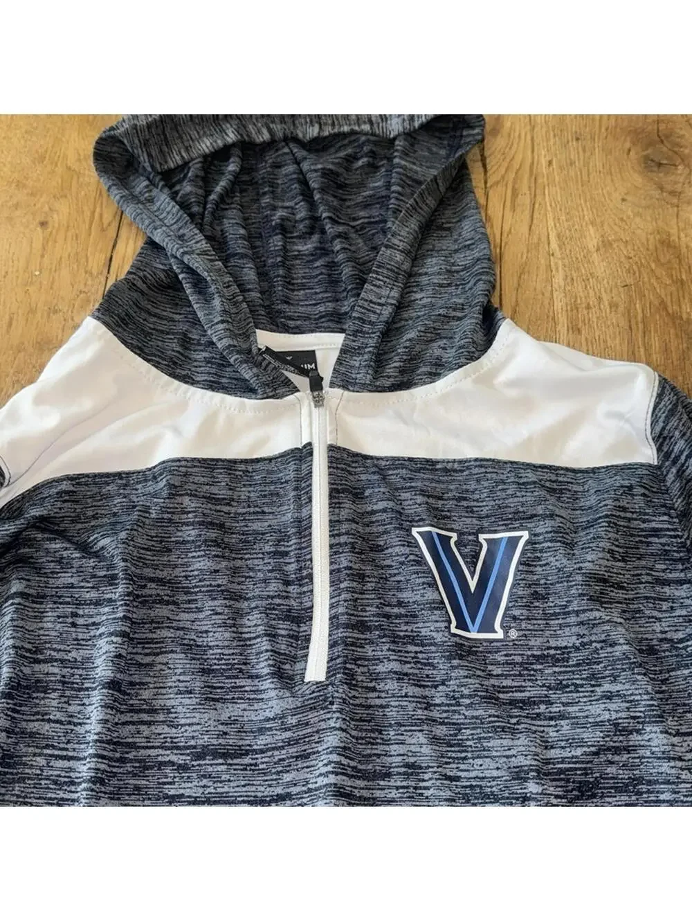 VILLANOVA BASKETBALL HOODED SHIRT QUARTER ZIP YOUTH XL